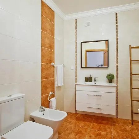 Apartment Sunshine Retreat Aircon Cool&heating