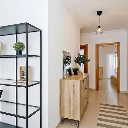 Apartment Sunshine Retreat Aircon Cool&heating Ferrel (Leiria)